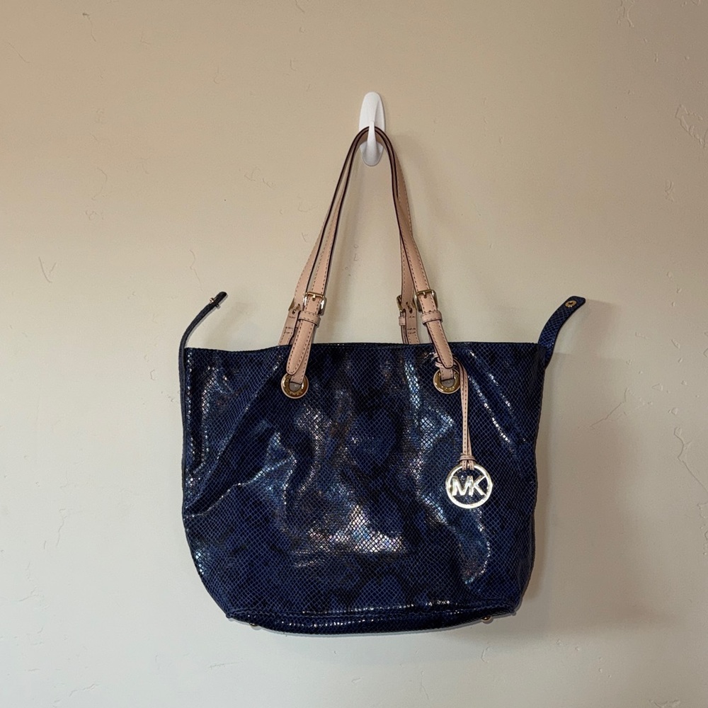 Vintage Michael Kors leather bag